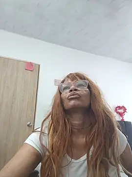 BustyMilf  online show from 18, 7, 2026