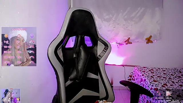 ninatiny online show from 11, 1, 2026