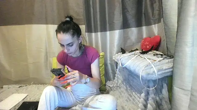 jessystarr online show from 3, 11, 2025