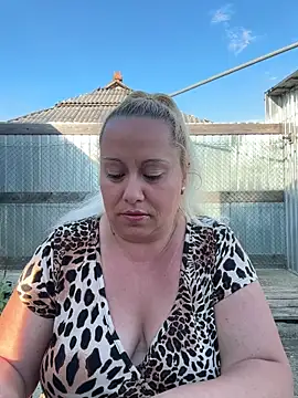 SabinaSweety online show from 8, 5, 2026