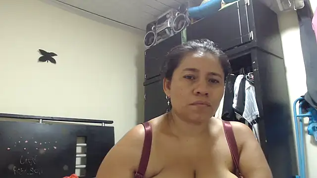 adrixxx38 online show from 30, 4, 2026