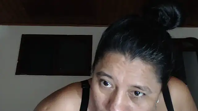 adrixxx38 online show from 23, 7, 2026