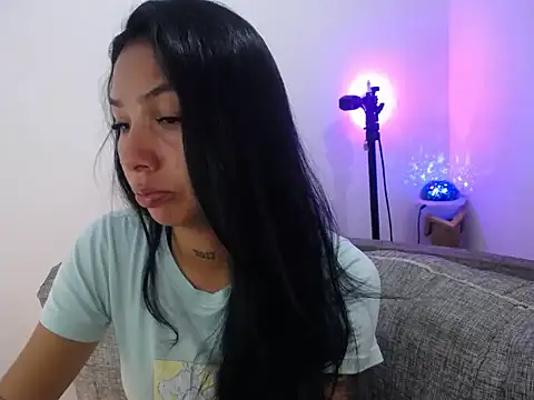 Snapshot of Allyson_Smith chatting on 8, 2, 2025 Allyson Smith online show from 8, 2, 2025