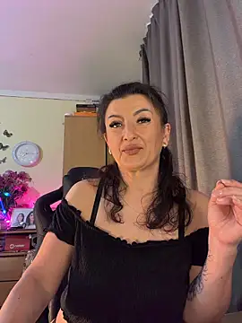 Hotangel75 online show from 10, 6, 2026