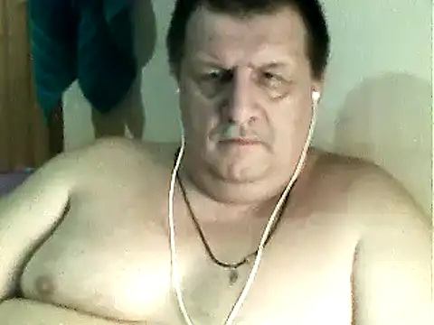 Snapshot of Vyrtous579 chatting on 2, 2, 2025 Vyrtous579 online show from 2, 2, 2025