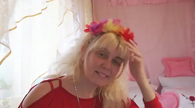 SunnySylvia online show from 6, 2, 2025