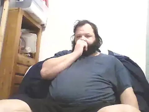 Snapshot of Strongbutgentle36 chatting on 4, 1, 2025 Strongbutgentle36 online show from 4, 1, 2025