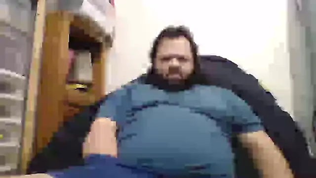 Snapshot of Strongbutgentle36 chatting on 18, 2, 2025 Strongbutgentle36 online show from 18, 2, 2025