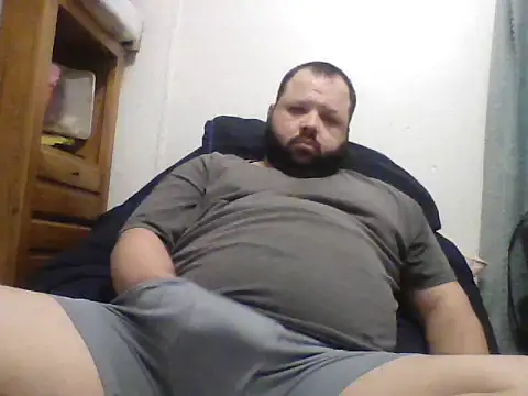 Snapshot of Strongbutgentle36 chatting on 6, 3, 2025 Strongbutgentle36 online show from 6, 3, 2025