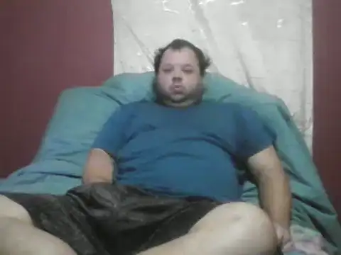 Snapshot of Strongbutgentle36 chatting on 25, 10, 2025 Strongbutgentle36 online show from 25, 10, 2025