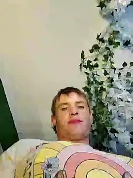 Snapshot of MaddyC6992 chatting on 6, 12, 2024 MaddyC6992 online show from 6, 12, 2024