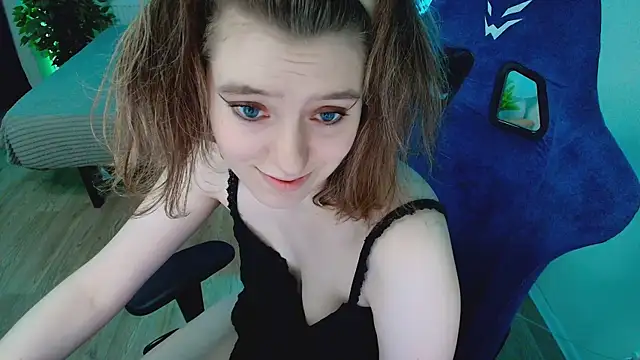 CranberryHot online show from 28, 7, 2026