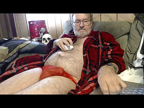 Snapshot of snickers1 chatting on 18, 11, 2025 snickers1 online show from 18, 11, 2025