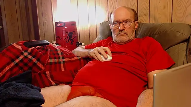 Snapshot of snickers1 chatting on 23, 11, 2025 snickers1 online show from 23, 11, 2025