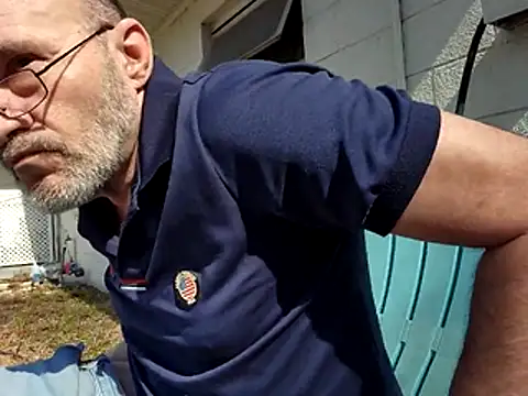 Snapshot of snickers1 chatting on 3, 2, 2026 snickers1 online show from 3, 2, 2026