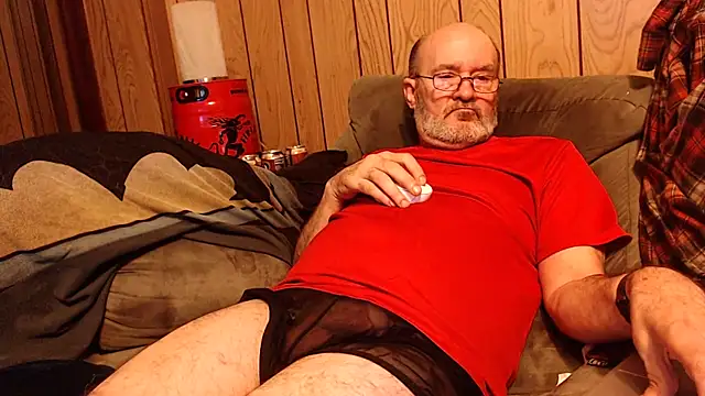 Snapshot of snickers1 chatting on 5, 3, 2026 snickers1 online show from 5, 3, 2026