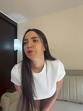 Snapshot of NataliaBuiles chatting on 28, 7, 2026 NataliaBuiles online show from 28, 7, 2026