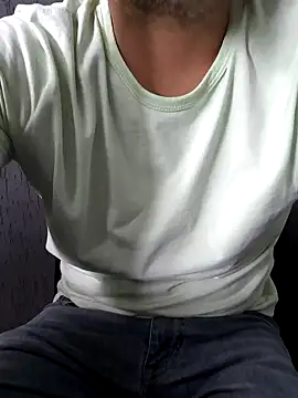 Snapshot of Leo_Big chatting on 29, 1, 2025 Leo Big online show from 29, 1, 2025