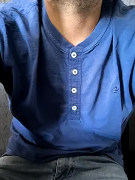 Snapshot of Leo_Big chatting on 27, 2, 2025 Leo Big online show from 27, 2, 2025