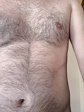 Snapshot of Leo_Big chatting on 10, 10, 2025 Leo Big online show from 10, 10, 2025