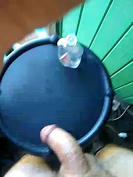 Alvaro2017 online show from 26, 11, 2025