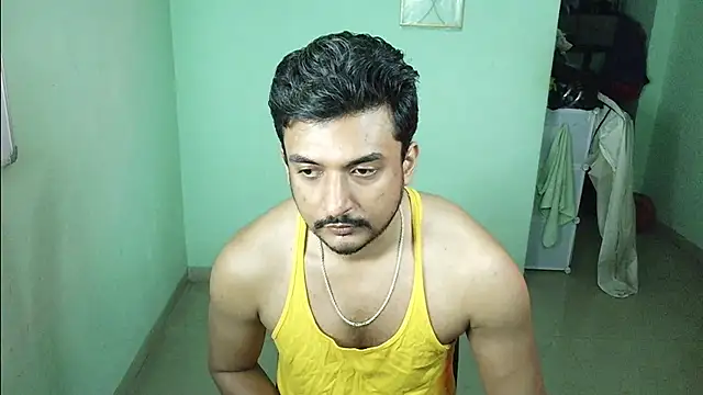 Snapshot of daringcutie chatting on 6, 1, 2026 daringcutie online show from 6, 1, 2026