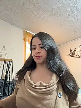 latinfemale online show from 1, 2, 2026