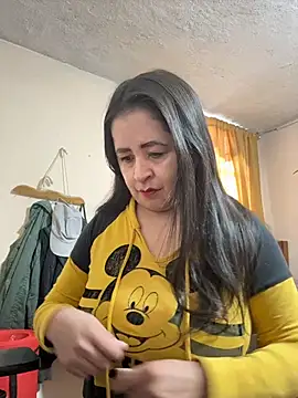 latinfemale online show from 1, 8, 2026