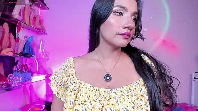 Snapshot of christymilkk chatting on 30, 9, 2025 christymilkk online show from 30, 9, 2025