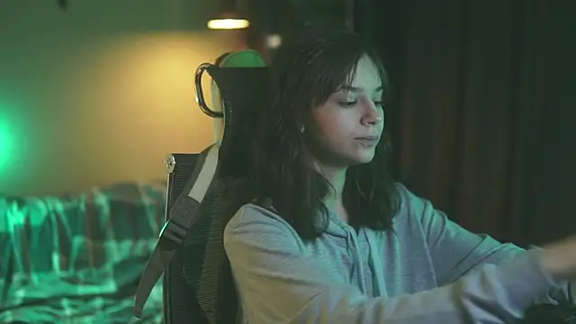 alyssa sweet online show from 19, 9, 2025