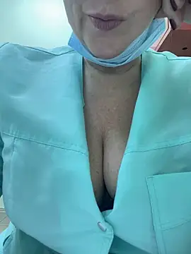 Alice Sweetyyy online show from 20, 1, 2025