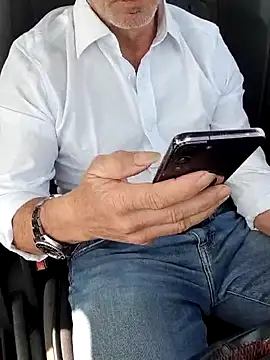 giorgio481510 online show from 28, 2, 2025