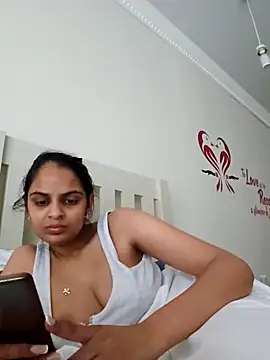 Snapshot of DirtySnowball69 chatting on 31, 12, 2024 DirtySnowball69 online show from 31, 12, 2024