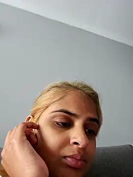 Snapshot of DirtySnowball69 chatting on 17, 9, 2025 DirtySnowball69 online show from 17, 9, 2025