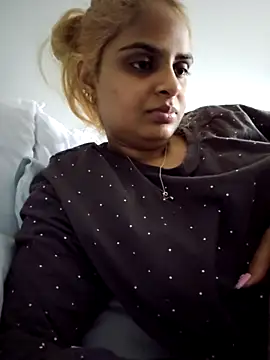 Snapshot of DirtySnowball69 chatting on 24, 9, 2025 DirtySnowball69 online show from 24, 9, 2025