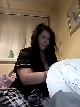 Snapshot of Leanne43 chatting on 13, 3, 2025 Leanne43 online show from 13, 3, 2025