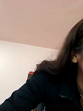 Snapshot of DORYY chatting on 18, 9, 2025 DORYY online show from 18, 9, 2025