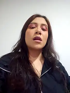 Snapshot of DORYY chatting on 10, 10, 2025 DORYY online show from 10, 10, 2025