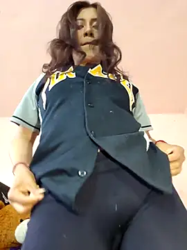 Snapshot of DORYY chatting on 19, 10, 2025 DORYY online show from 19, 10, 2025