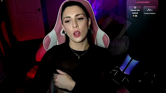 queenxlexy online show from 7, 1, 2025