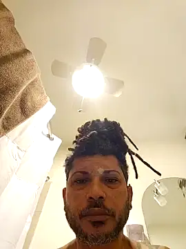 Snapshot of tropikboy chatting on 20, 3, 2025 tropikboy online show from 20, 3, 2025