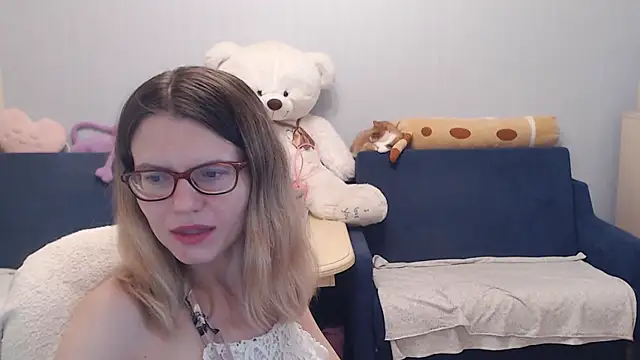 night is dark online show from 20, 11, 2025