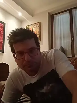 Snapshot of dario84rozz chatting on 8, 7, 2026 dario84rozz online show from 8, 7, 2026