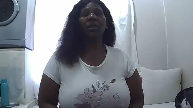 Delicioussexy online show from 15, 10, 2025