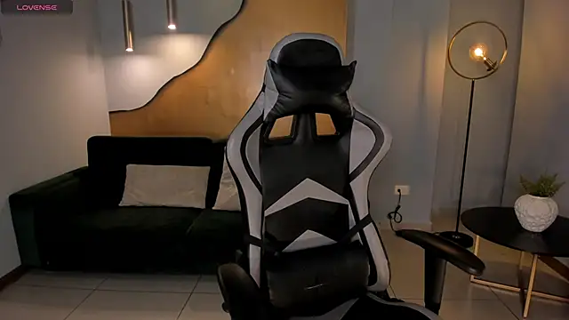 Snapshot of EllaClark chatting on 9, 1, 2025 EllaClark online show from 9, 1, 2025