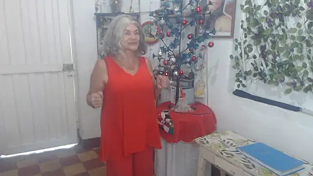 FunnyGrandma online show from 15, 12, 2025