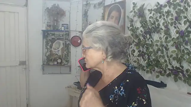 FunnyGrandma online show from 10, 2, 2026