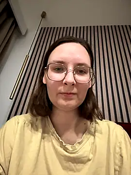 The Snowwhitee online show from 12, 11, 2025