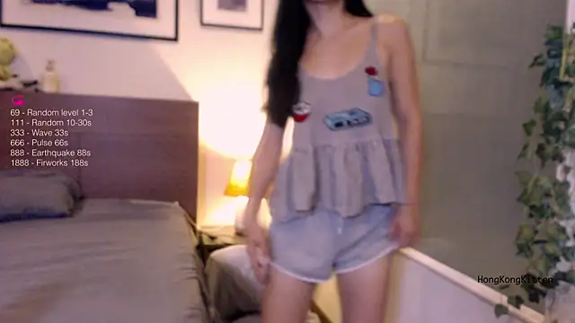 Snapshot of hongkongkitten chatting on 15, 7, 2026 hongkongkitten online show from 15, 7, 2026