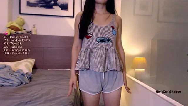 Snapshot of hongkongkitten chatting on 6, 8, 2026 hongkongkitten online show from 6, 8, 2026